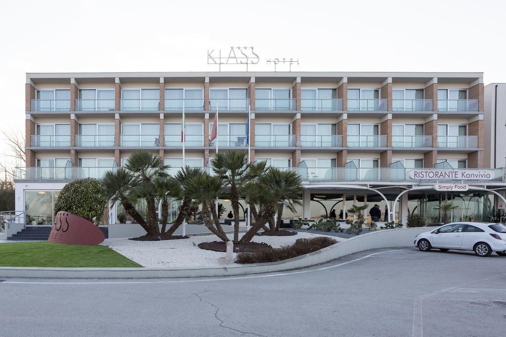 Klass Hotel Castelfidardo Exterior photo