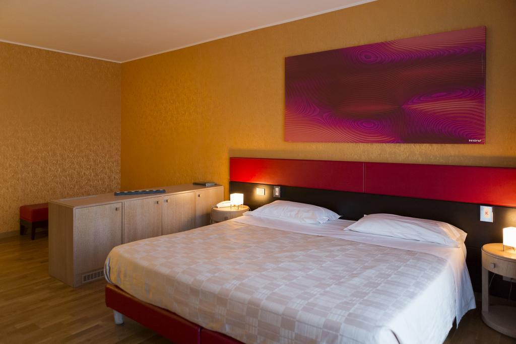 Klass Hotel Castelfidardo Exterior photo